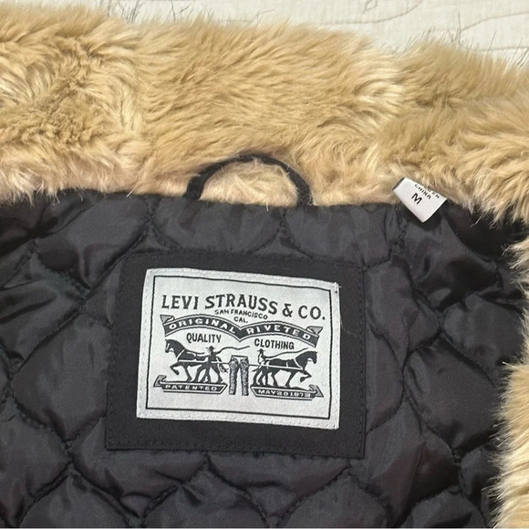 NWT Women's Levi's Arctic Cloth Fishtail Parka Jacket Size M Black - Picture 6 of 11